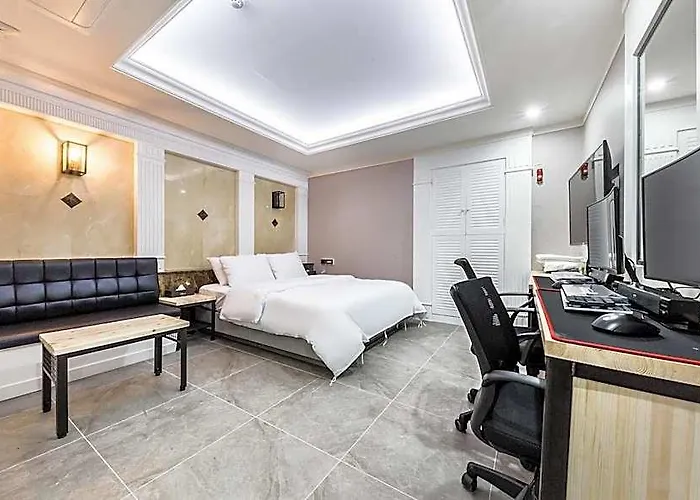 Bulgwang Xian Hotel